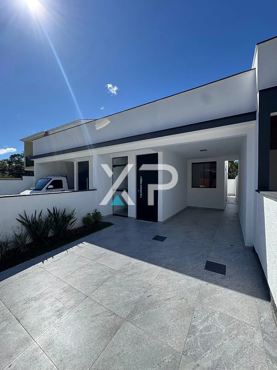 Casa 2 Quartos 55m² - Forquilhas Leste