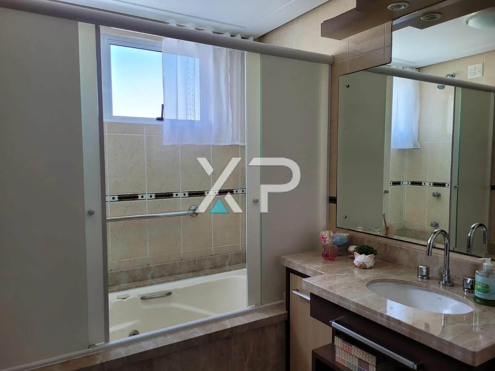 Apartamento 4 dormitórios em Campinas