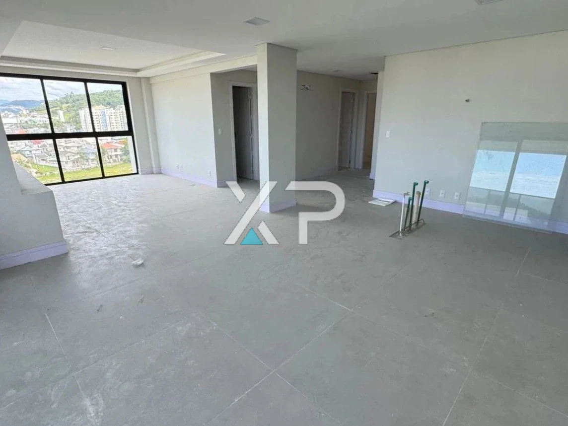 Apartamento a venda na Pedra Branca com 3 suítes, 4 banheiros e 1 vaga de garagem