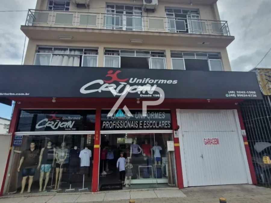 Prédio Comercial e Residencial na Geral da Ponte do Imarui