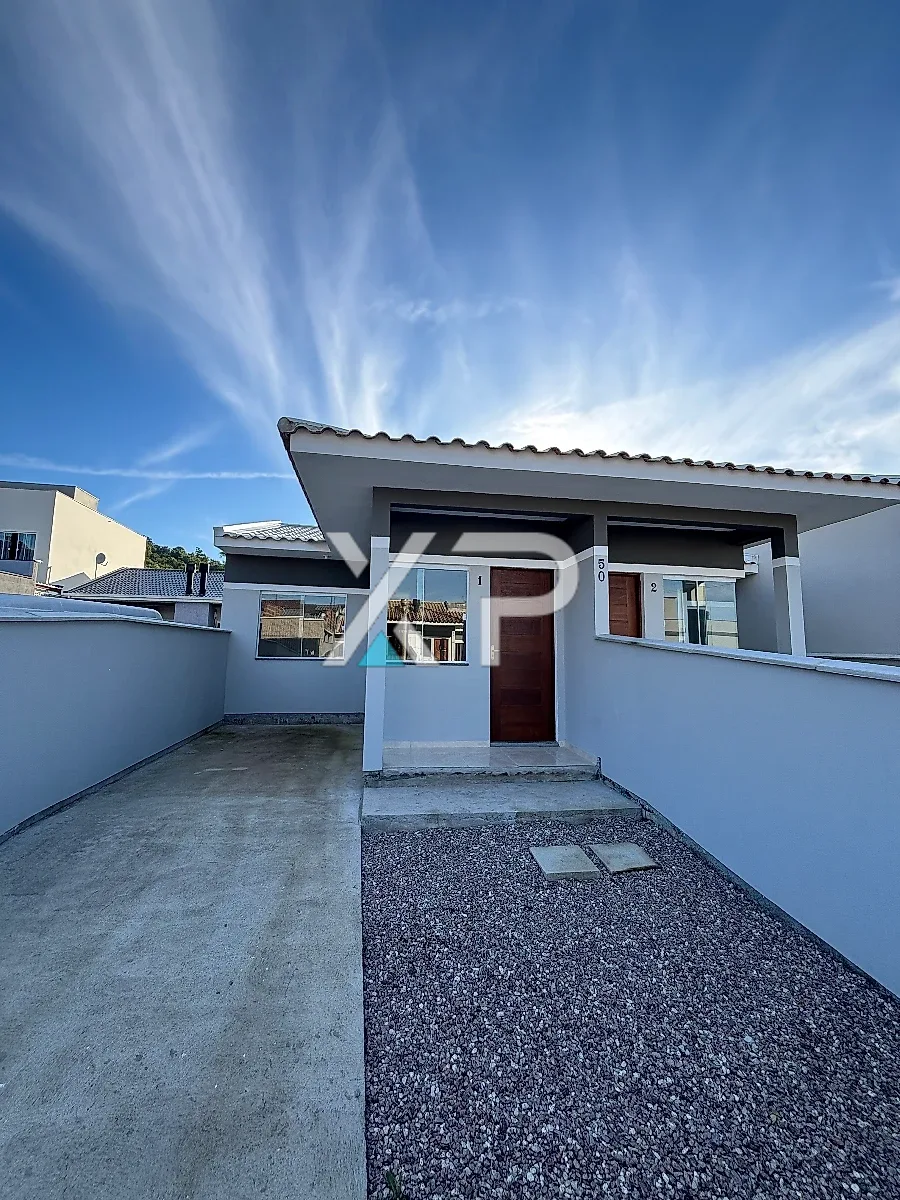 Casa Geminada 2 Quartos 50m² - Bela Vista