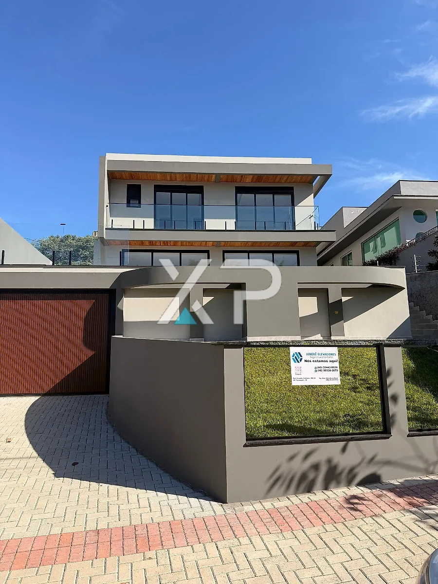 Casa 4 Quartos com Piscina - Pedra Branca