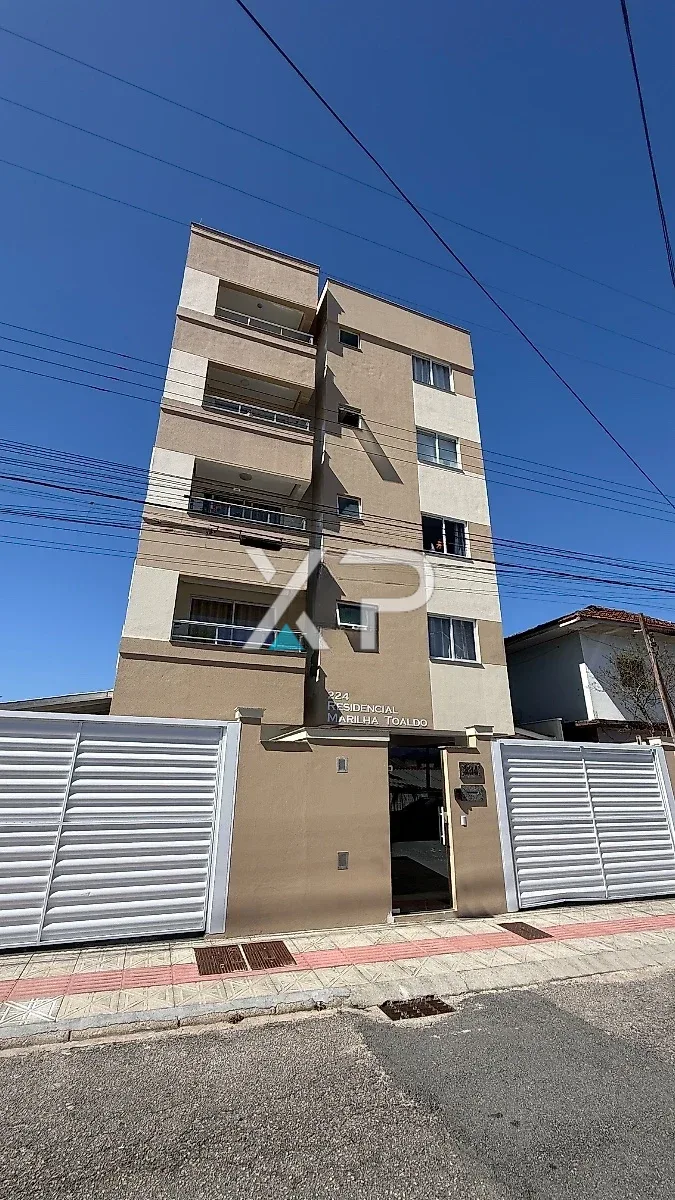 Apartamento de 2 Dormitórios em ótima localização