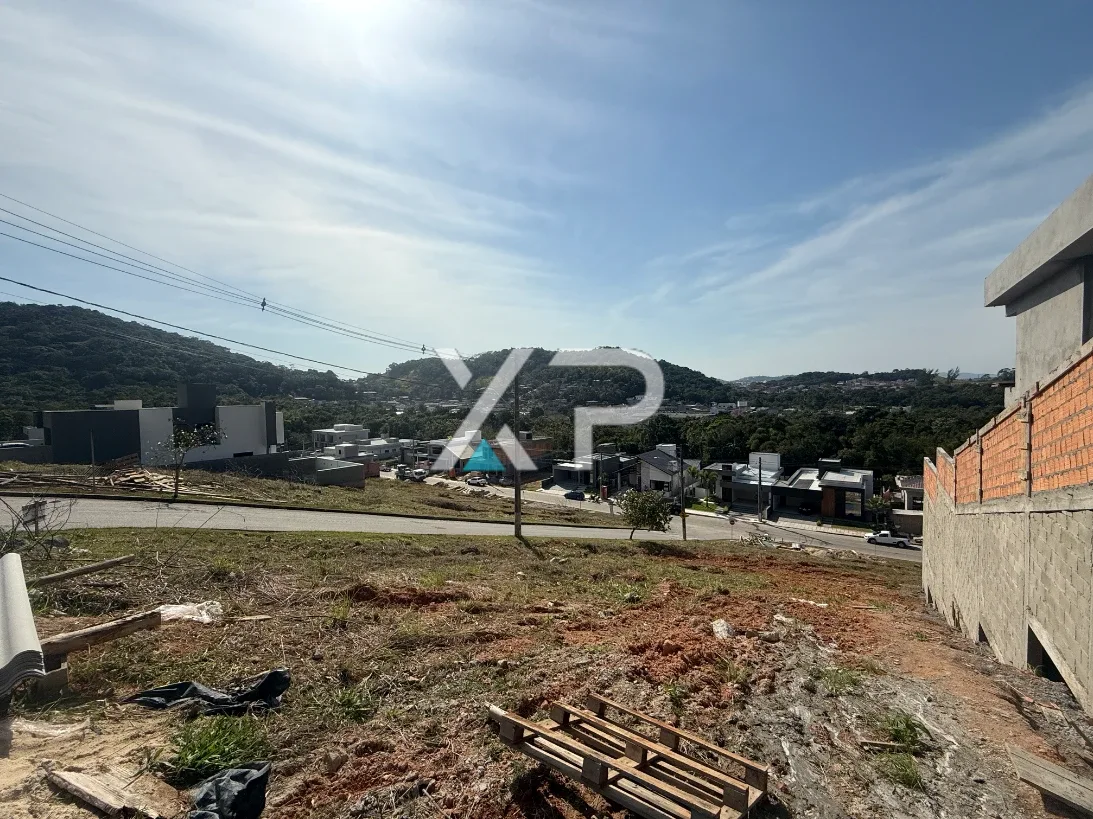 Terreno 360m² em Condomínio - Sertão do Maruim