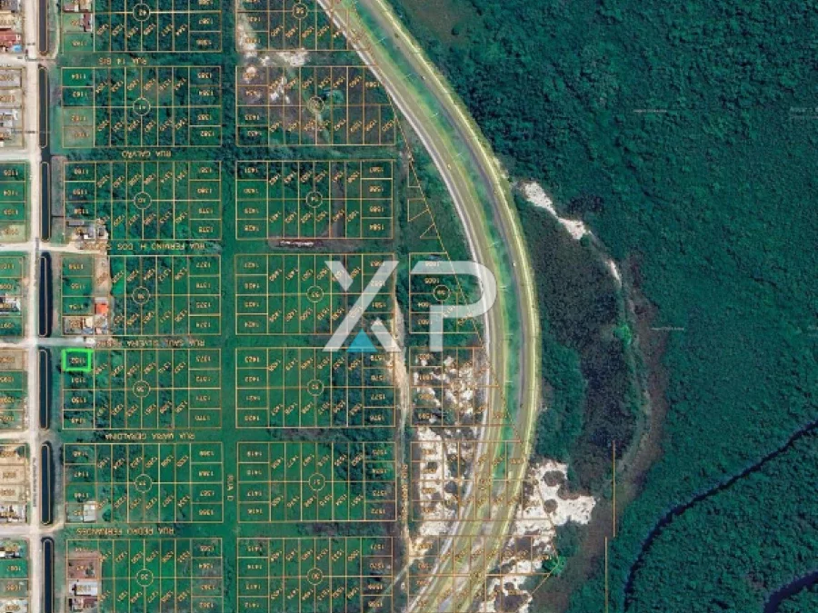Terreno com 360m2 no Carianos, Florianópolis/SC