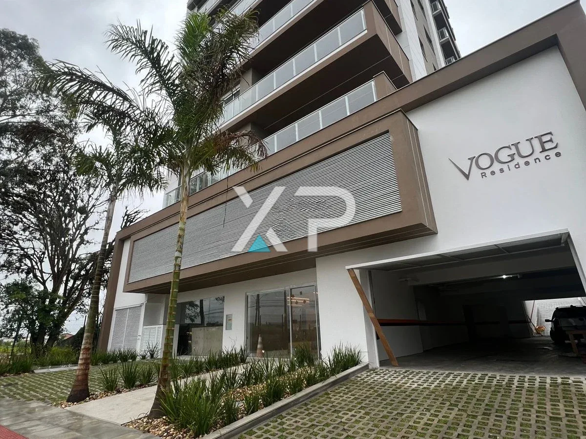 Apartamento na Pedra Branca com 3 quartos sendo 1 suíte, 2 banheiros e 2 vagas