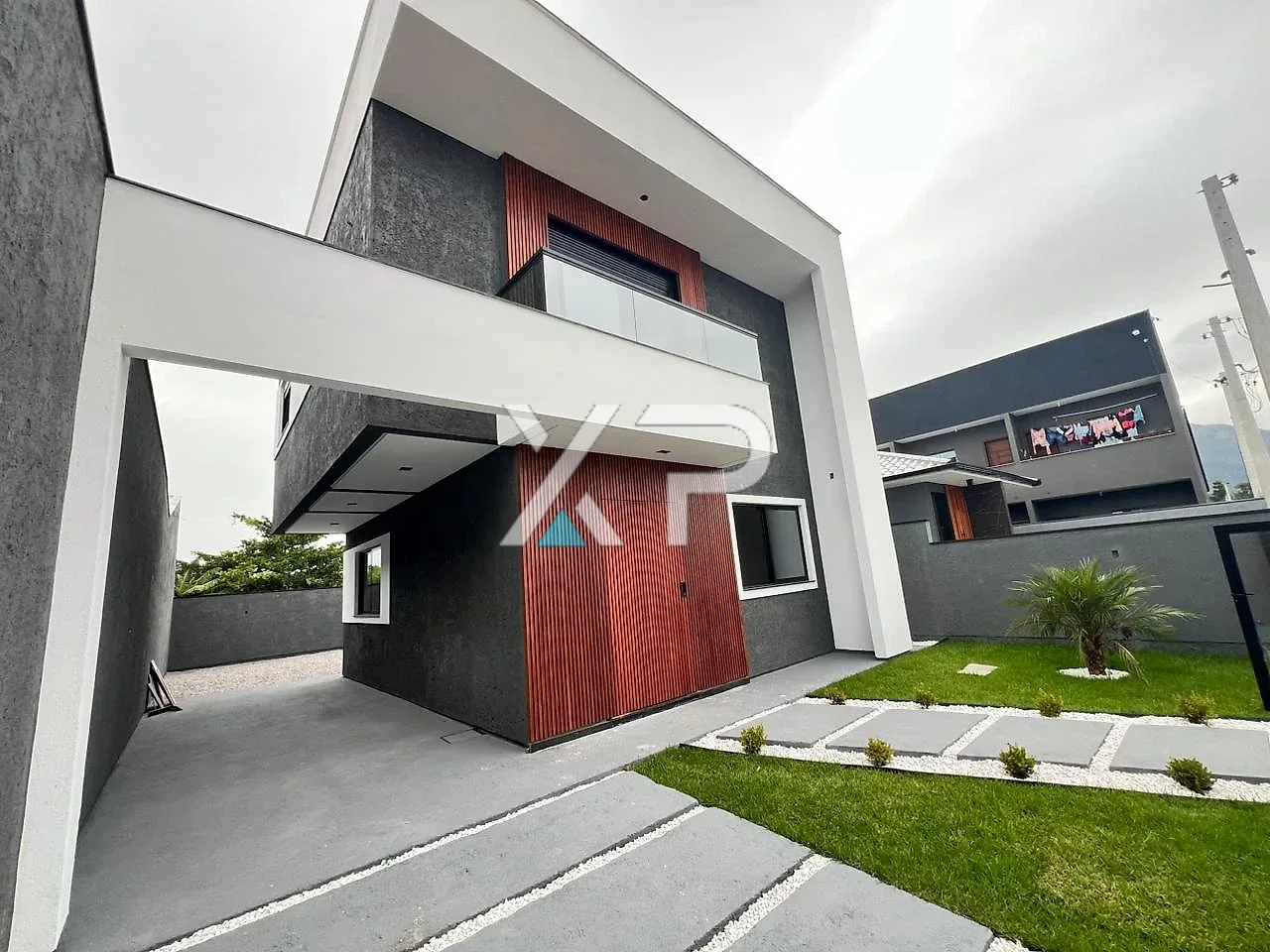 Casa 3 Quartos com 1 Suíte - Barra do Aririú