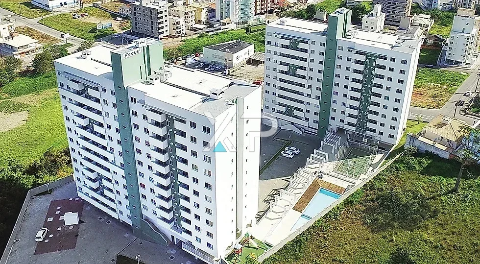 Apartamento completo no Residencial Capri