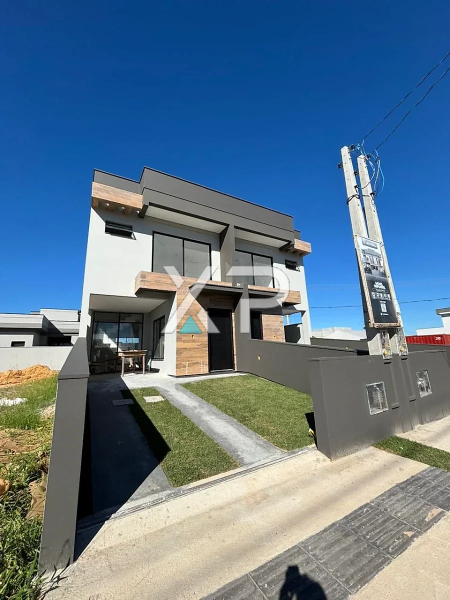 Sobrado Geminado 3 Quartos com 1 Suíte e 119m² - Barra do Aririú