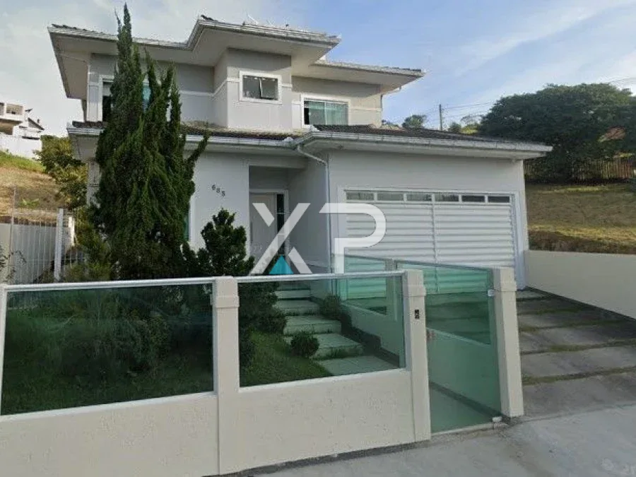 Casa 3 Quartos com 1 Suíte e 205m² - Pedra Branca