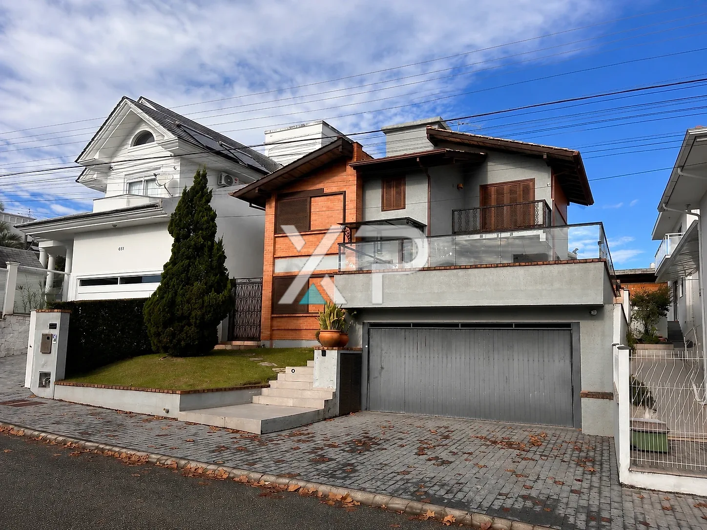Casa 2 Quartos com 2 Suítes e 202m² - Pedra Branca